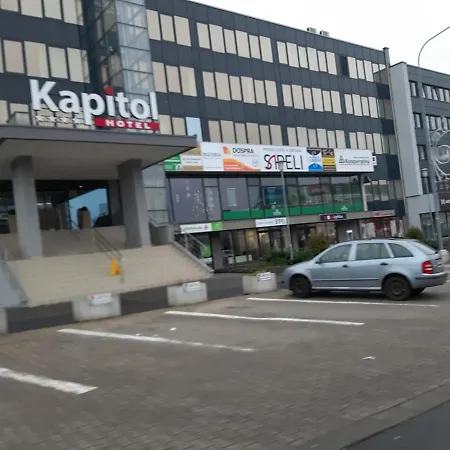 Prague Apartment In Most Near Golf Club, Aqua-Hipo-Autodrom In Most Exterior photo